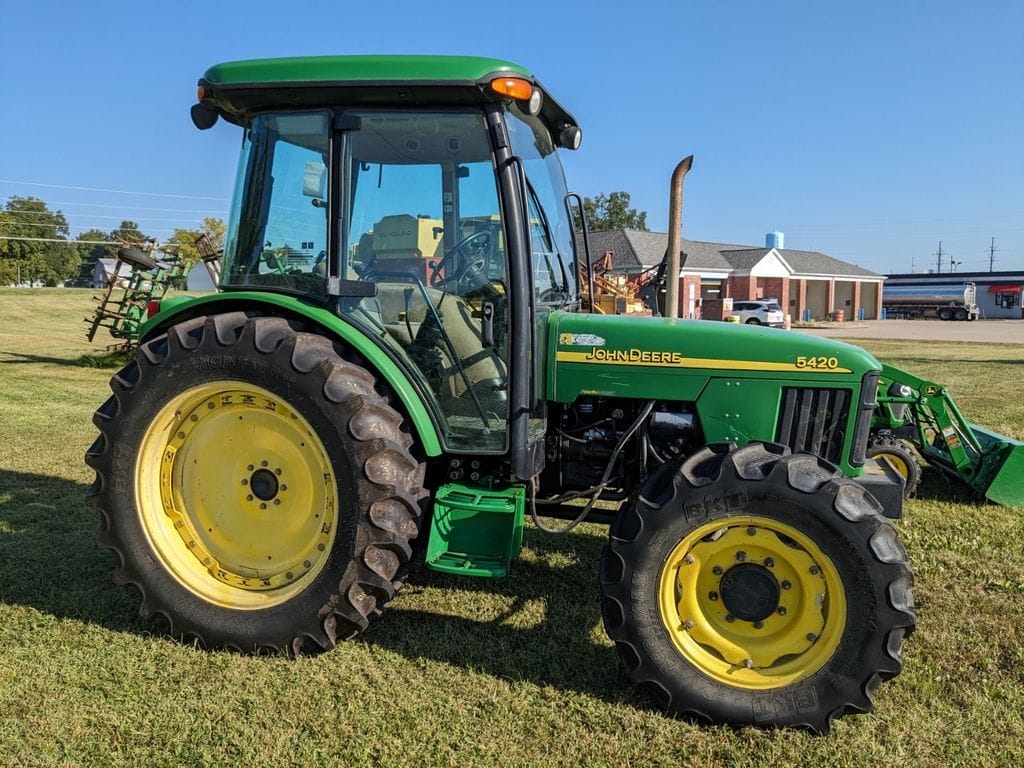 Main image John Deere 5420