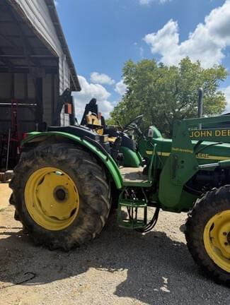Image of John Deere 5420 Primary image