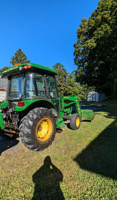 Image of John Deere 5420 equipment image 2