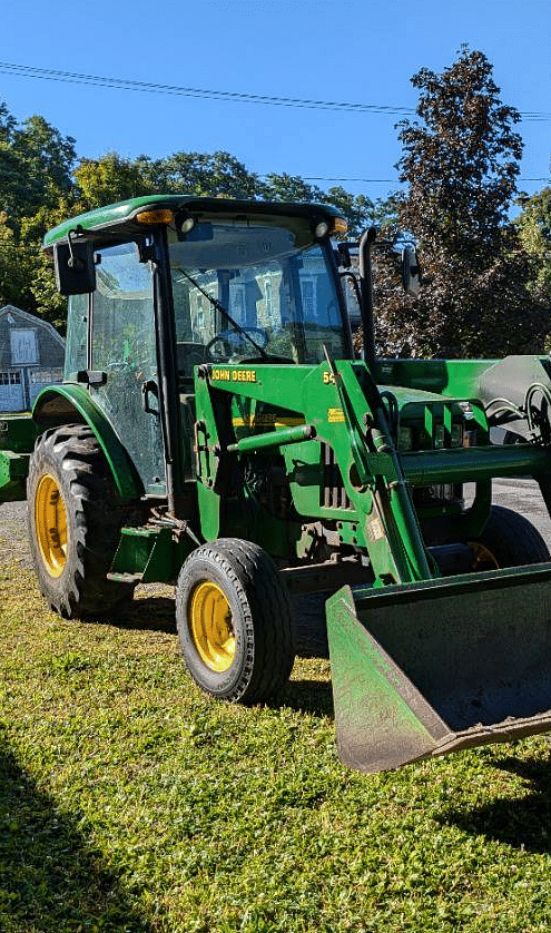 Image of John Deere 5420 equipment image 3