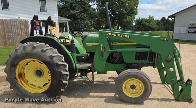 Image of John Deere 5420 equipment image 3