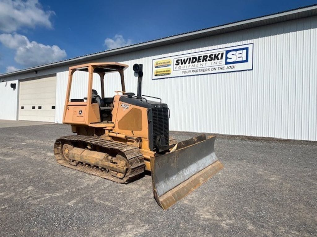 2002 John Deere 550H LT Equipment Image0