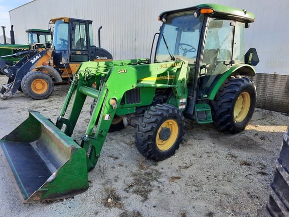 Main image John Deere 5520
