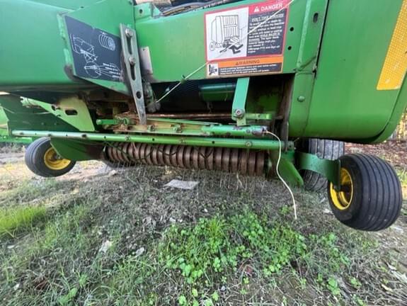 Image of John Deere 557 equipment image 3