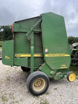 Image of John Deere 567 Silage MegaWide equipment image 3