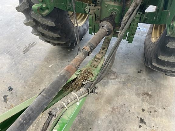 Image of John Deere 567 equipment image 3