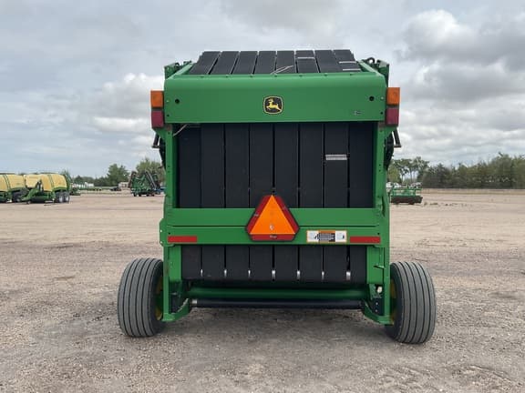 Image of John Deere 567 equipment image 4