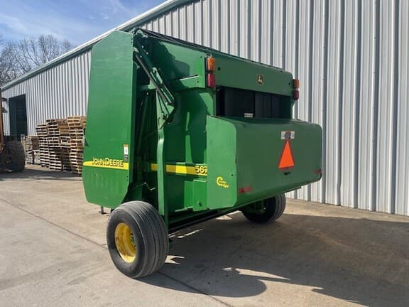 Image of John Deere 567 equipment image 3