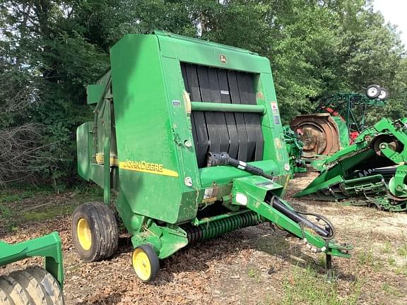 Image of John Deere 567 equipment image 1