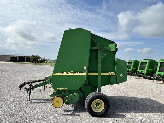 Image of John Deere 567 equipment image 1