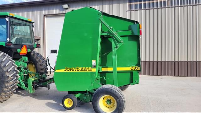 Image of John Deere 567 equipment image 2