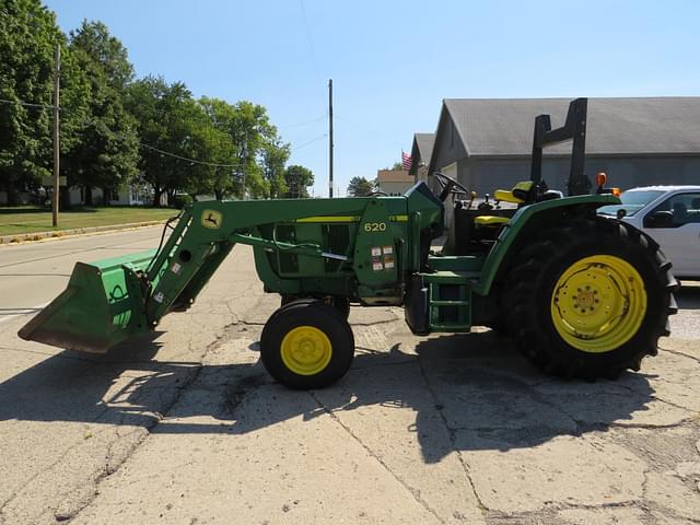 Image of John Deere 6210L equipment image 3