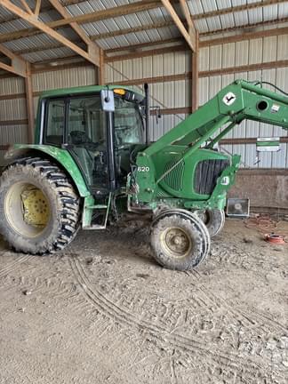 Main image John Deere 6220