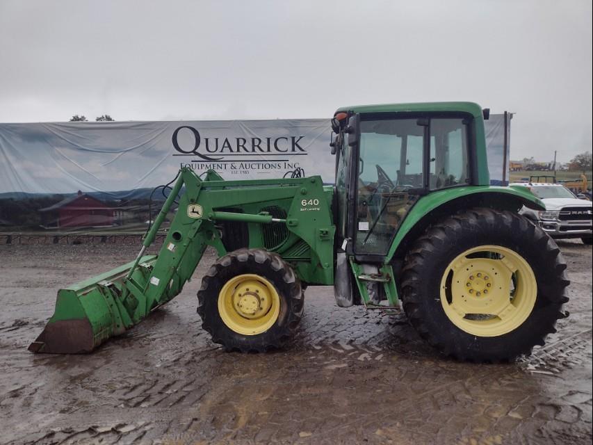Image of John Deere 6220 Primary image