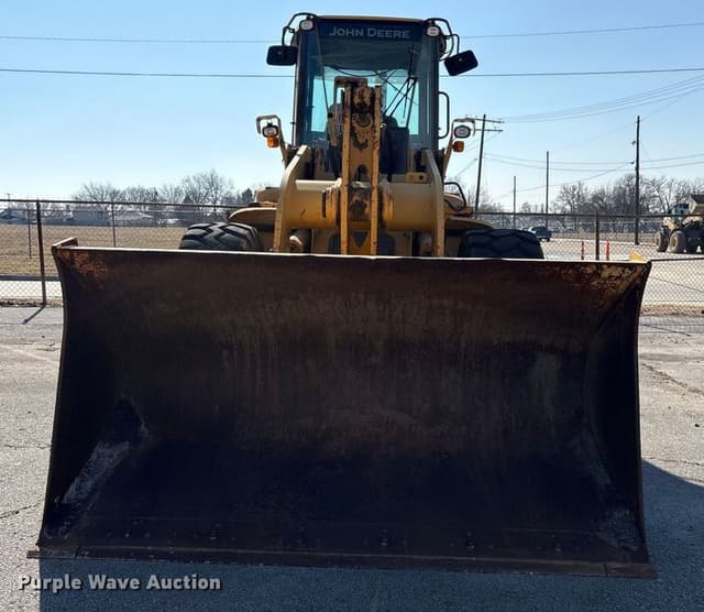 Image of John Deere 624H equipment image 1