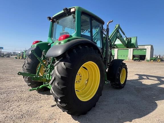 Image of John Deere 6320 equipment image 4