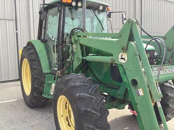 Image of John Deere 6320 equipment image 4