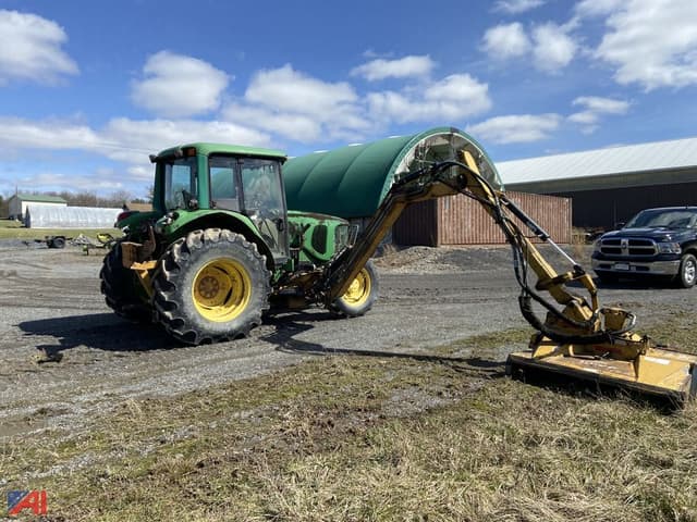 Image of John Deere 6320 equipment image 4