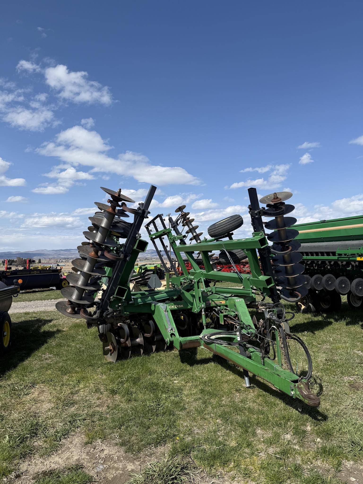 2002 John Deere 637 Equipment Image0