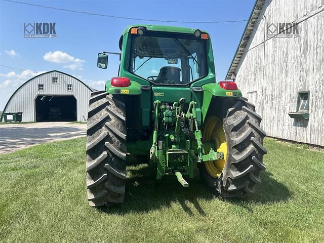 Image of John Deere 6420 equipment image 2