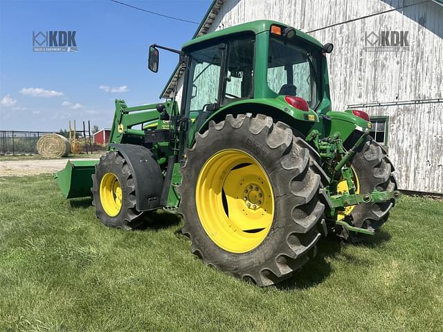 Image of John Deere 6420 equipment image 3