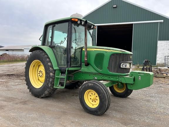 Image of John Deere 6420 equipment image 1