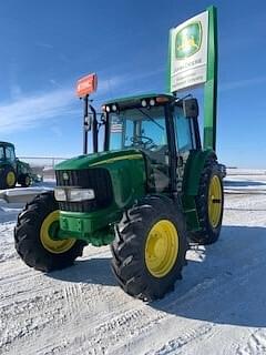 Image of John Deere 6420 equipment image 3