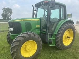 2002 John Deere 6420 Image