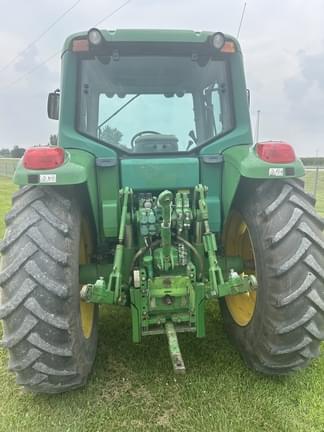 Image of John Deere 6420 equipment image 1
