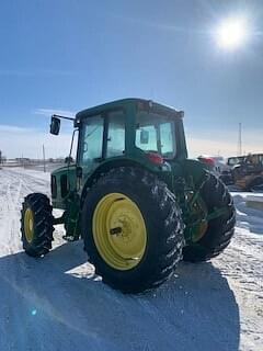 Image of John Deere 6420 equipment image 2