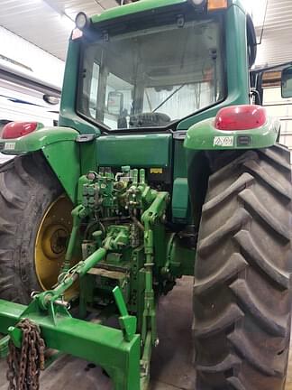 Image of John Deere 6420 equipment image 1