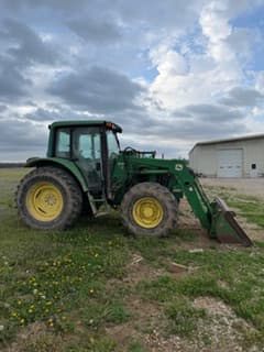 Image of John Deere 6420 equipment image 2