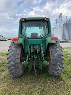 Image of John Deere 6420 equipment image 1