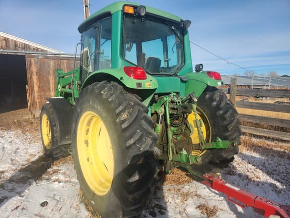 Image of John Deere 6420 equipment image 1