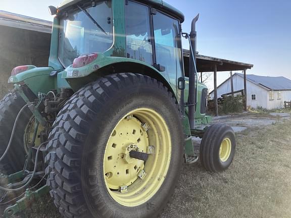 Image of John Deere 6420 equipment image 3