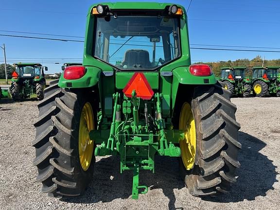 Image of John Deere 6420 equipment image 3