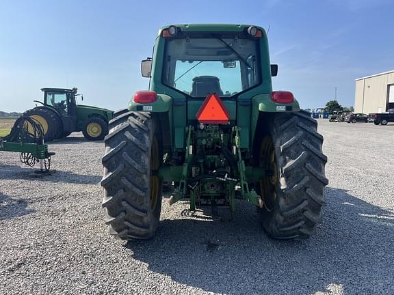 Image of John Deere 6420 equipment image 3