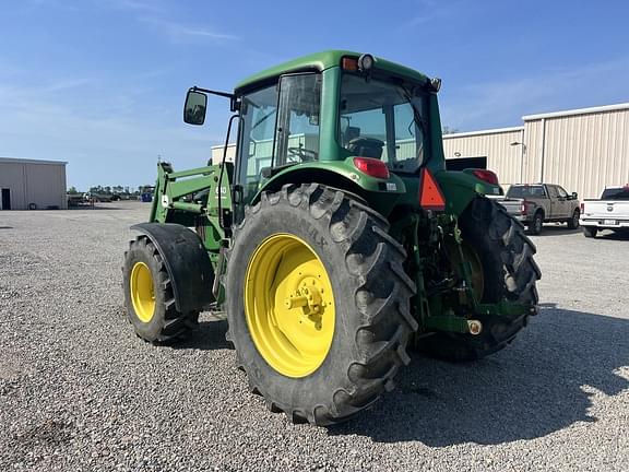 Image of John Deere 6420 equipment image 2