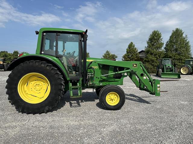 Image of John Deere 6420 equipment image 3