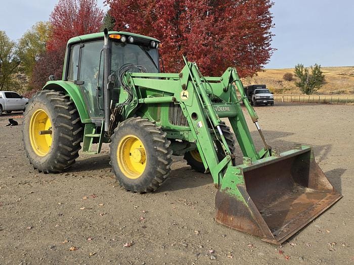 2002 John Deere 6420 Equipment Image0