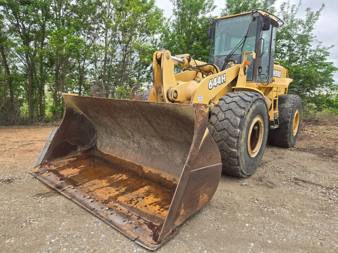 Image of John Deere 644H Primary image