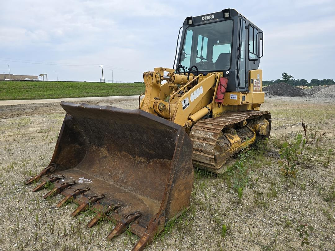 Image of John Deere 655C Primary image