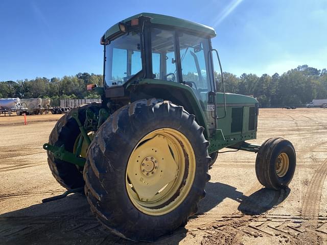 Image of John Deere 6605 equipment image 2