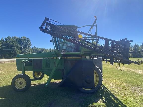 Image of John Deere 6700 equipment image 3