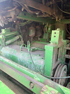 Image of John Deere 6850 equipment image 3