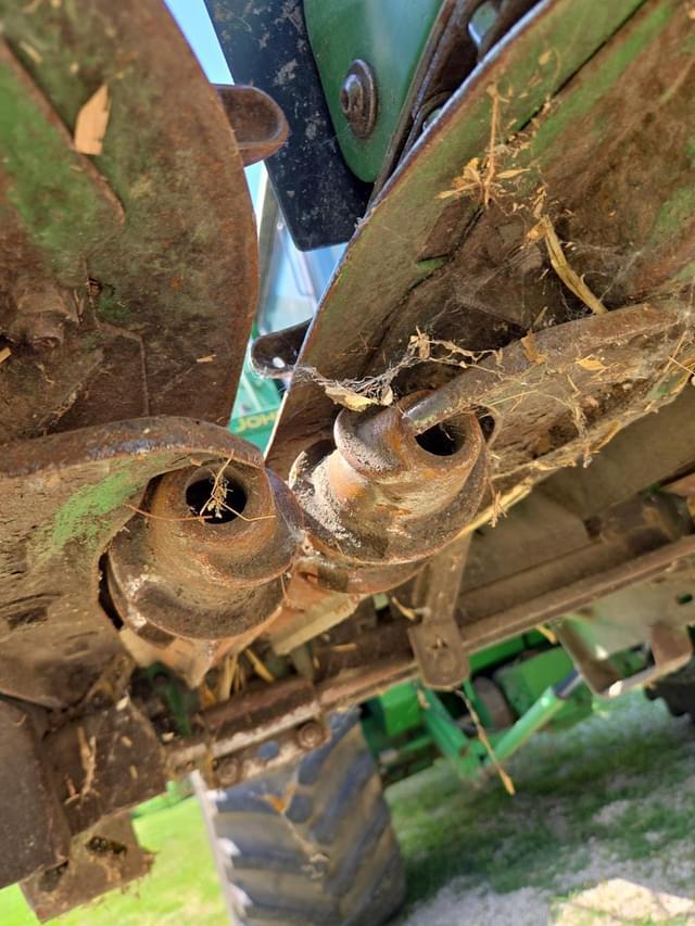 Image of John Deere 693 equipment image 4