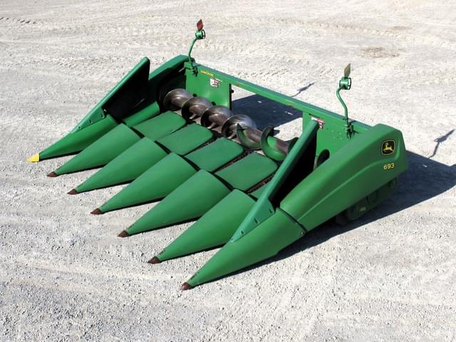 Image of John Deere 693 equipment image 1