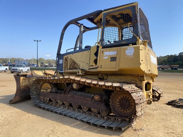 Image of John Deere 700H equipment image 1