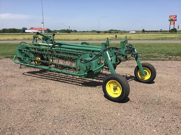 Image of John Deere 705 equipment image 3