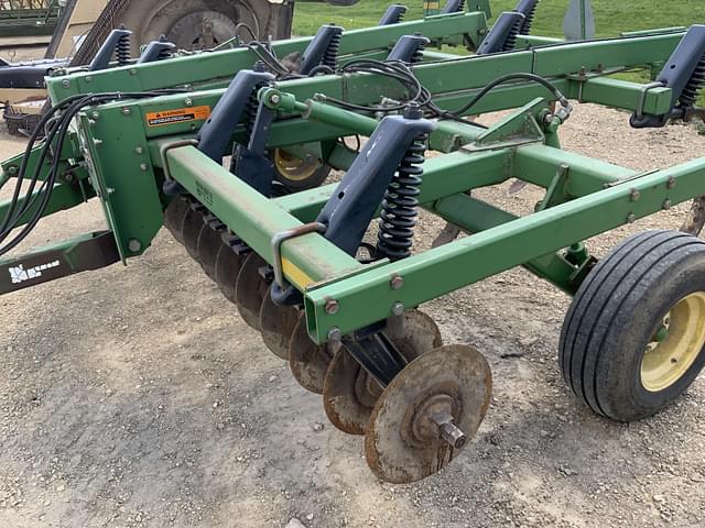 Image of John Deere 714 equipment image 3
